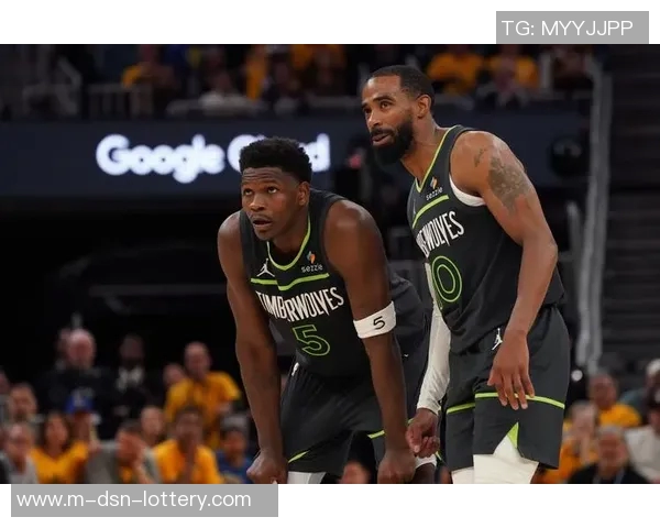 勇士与森林狼激战中国赛球迷热情高涨共庆篮球盛宴